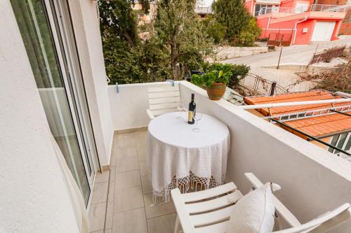 Apartment Vongola Sunset - image 12