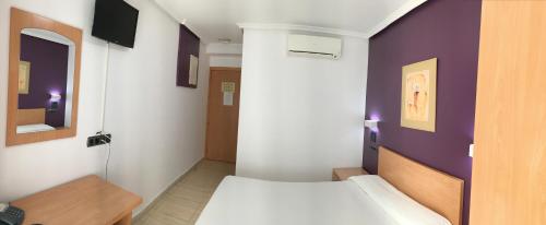 Hostal Meseguer - image 6