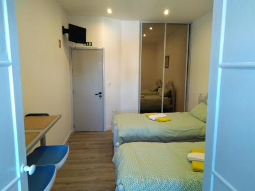  VRS - Lapa Studios, Pension in Porto