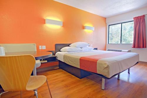 1 king bed