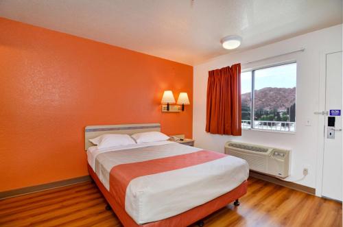 Motel 6 Twentynine Palms