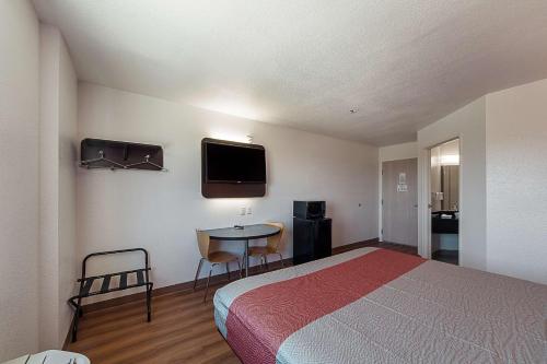 Motel 6-San Antonio, TX - Downtown - Alamo Dome