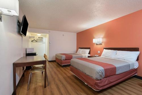 Motel 6-Frackville PA - image 6