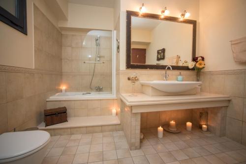  Paradise seafront apartment in Agios Nikolaos