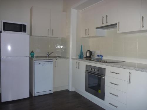 ห้องครัว, Apartments On Grey in เกลน อินส์