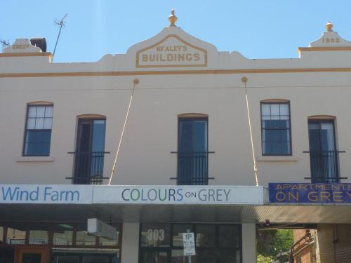 Apartments On Grey