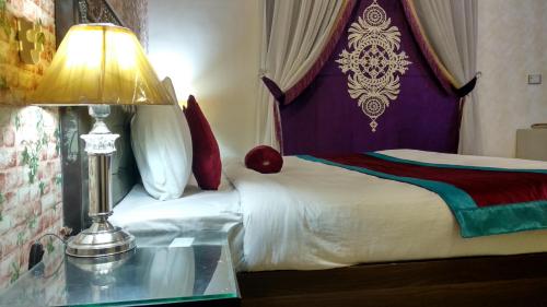 Rose Palace Hotel, Garden Town, Lahore