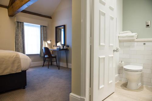 Innkeeper's Lodge Harrogate - East  Knaresborough - image 7