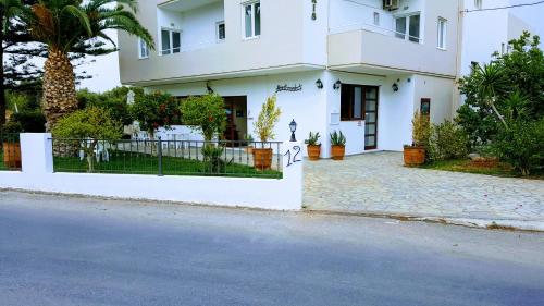  Mastorakis Hotel and Studios in Limenas Chersonisou
