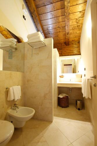 Albergo della Ceramica - image 7