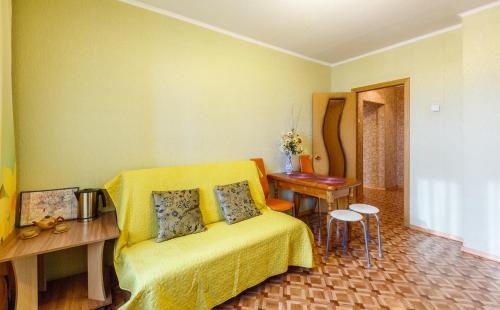 Flat Comfort on Zamochnaya 105B