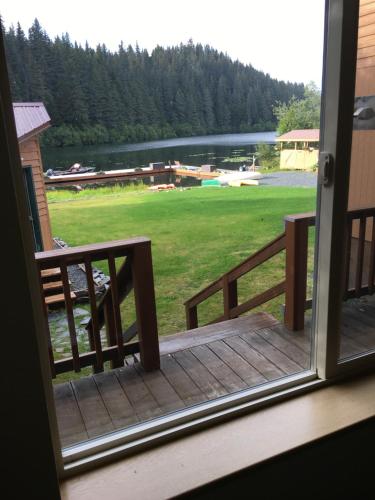 Bear Lake Lodgings B&B, Inc - 발코니/테라스