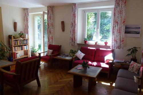 Oprema, Hotel Move garni in Aeschach
