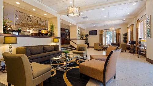 . Hotel Bridgeway Tucson Int'l Airport and Suites