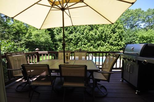 Hamptons near US Open nice 4 Queen bdr,Billiard, CAC,BBq, call for disc in Hemptonbeja (NY)