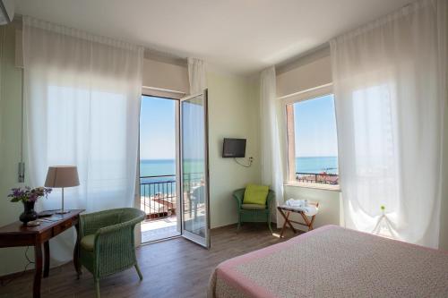 Hotel Bianchi Nicola, Porto Recanati bei Civitanova Alta