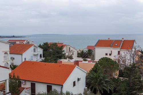 Facilities, Maru Apartments in Novalja