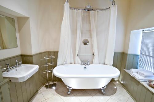 The Cuckoo Brow Inn - image 9