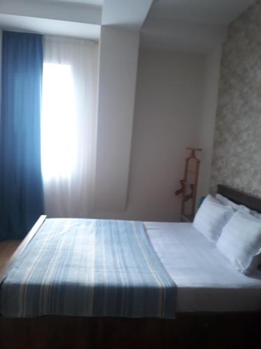 

traveller's dream in the city centre