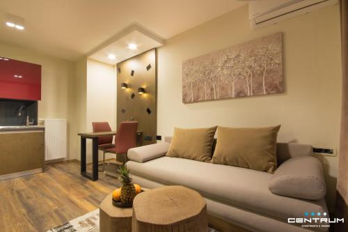 Deluxe King Suite