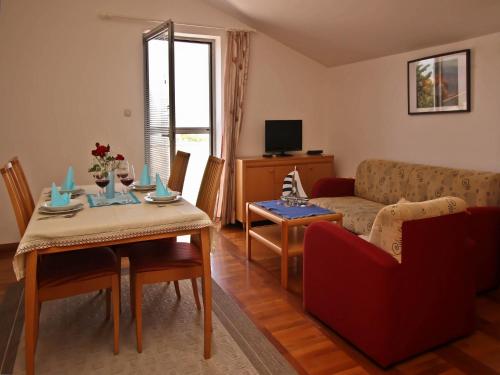 Apartments Mihinjač - image 4