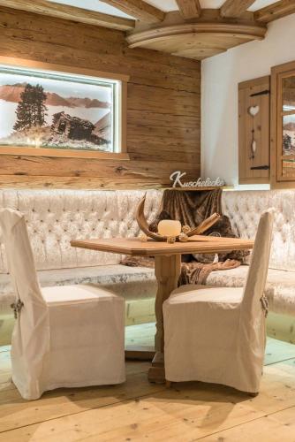 Oberlechtaler Hof Boutique Hotel - image 12