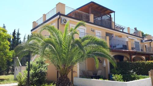 Pizzo Beach Club 88F