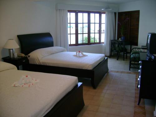 holiday village manar