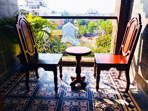 room detail thumbnail 1