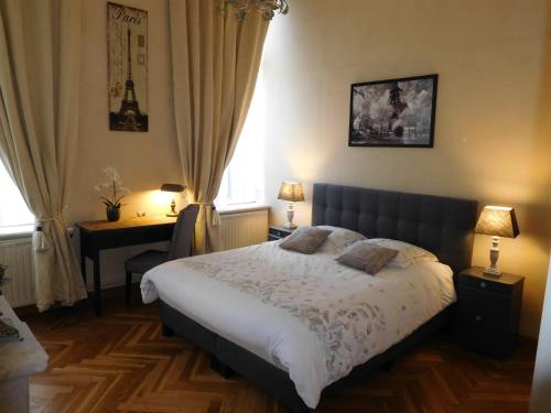 1 queen bed