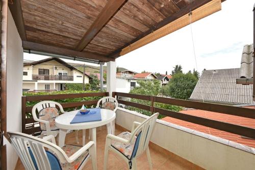  Apartments Vesna in Gornji Karin