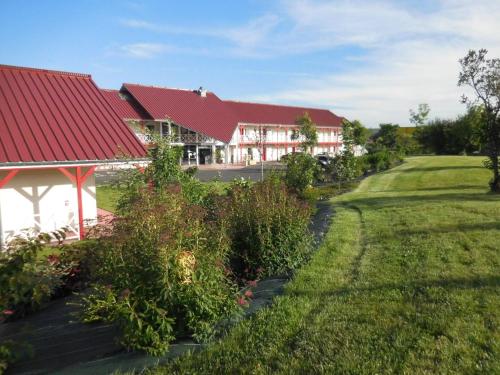Fasthotel Montmarault - image 8