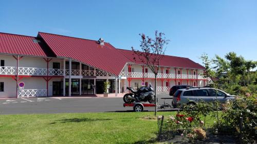 . Fasthotel Montmarault