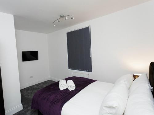 Ivy House - image 12