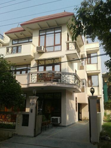 Pamposh Guest House, Gurgaon, Gurgáon