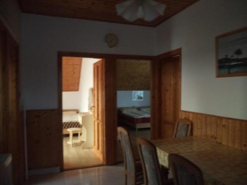  Leitner Apartman in Balatongyörök