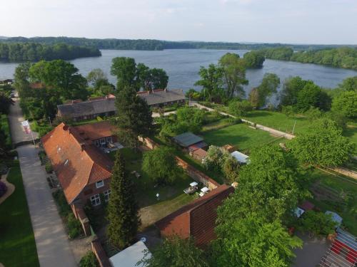 4 Sterne Wohnen "Zum alten Forsthof" am Schlosspark, App 1 "smuck und groot" in Eutin, Deutschland