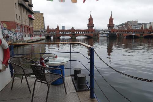 Eastern & Western Comfort Hotelboat - image 6