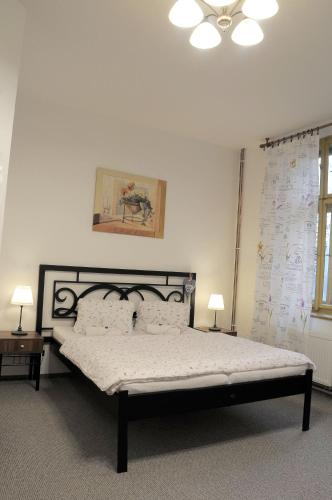 1 double bed, 1 sofa bed