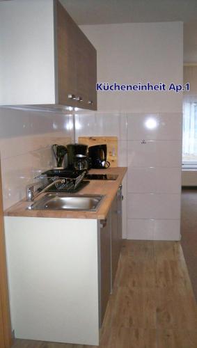 廚房, Ferienappartements Am Weinberg in 貝斯滕塞