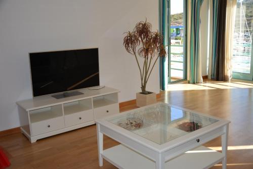  Beautiful Apartment In Albufeira Marina, Unterkunft in Albufeira