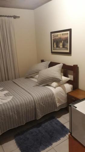 Double Room image 3