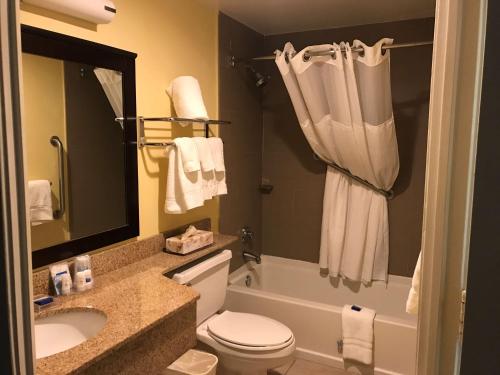 Best Western Plus Deerfield Beach Hotel & Suites