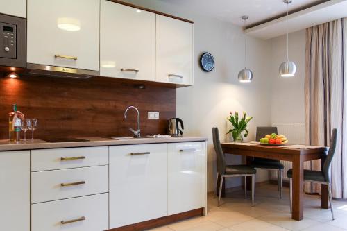 Apartamenty Marina Jastrzębia Góra - image 11