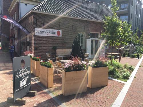 شرفة/ تراس, Proeverij de Azijnmakerij in زيست