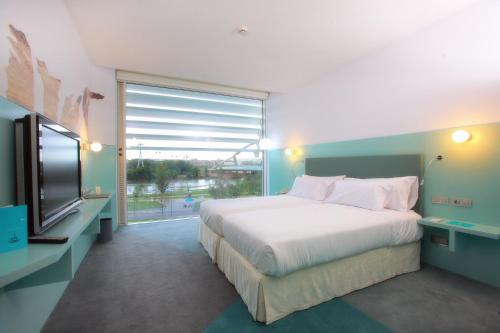 Hotel Hiberus - image 12