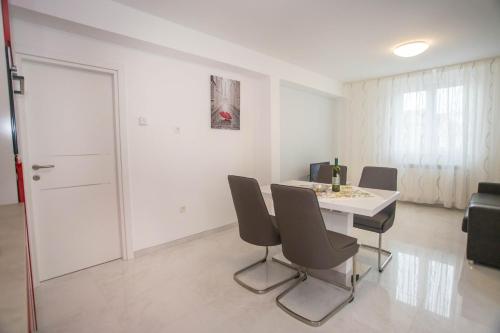 Apartment Aldo II - image 11