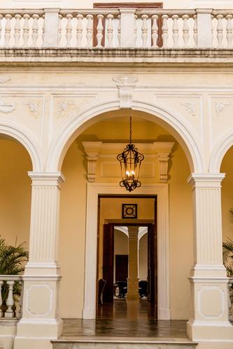 130872408 Hotel la Perla Leon