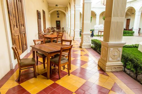 bazen, Hotel La Perla in León