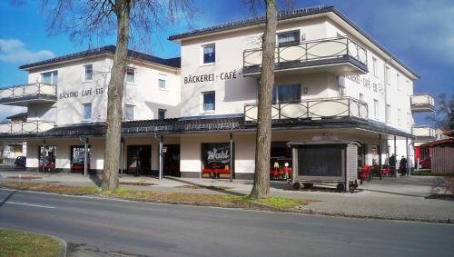 餐廳, Ferienappartements Am Weinberg in 貝斯滕塞